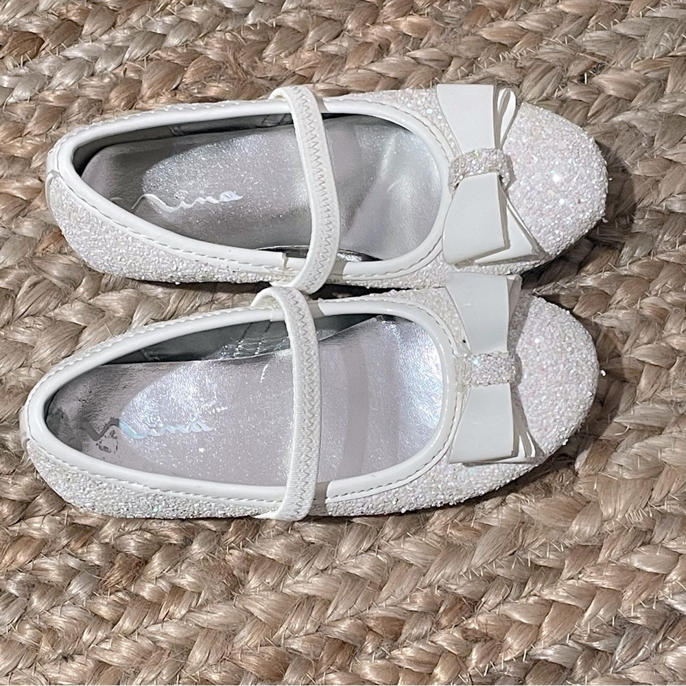 Nina Girls Toddler white Glitter bow Mary Jane shoes Size 10